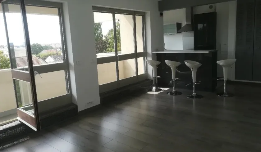 Location Champigny-sur-Marne Appartement 67616785821a