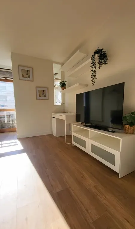 Location Marseille Appartement 6763f9f5d849