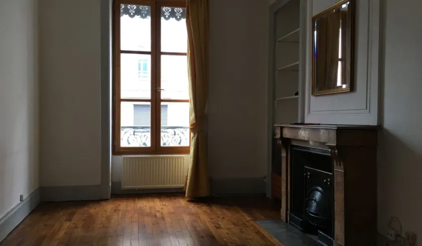 Location Lyon Appartement 67682c159830