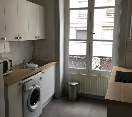 Location Lyon Appartement 67682c159830