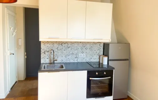 Location Neuilly-sur-Seine Appartement 6769859043cb