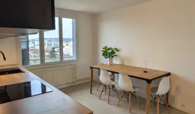 Location Lyon Appartement 6776755699fa