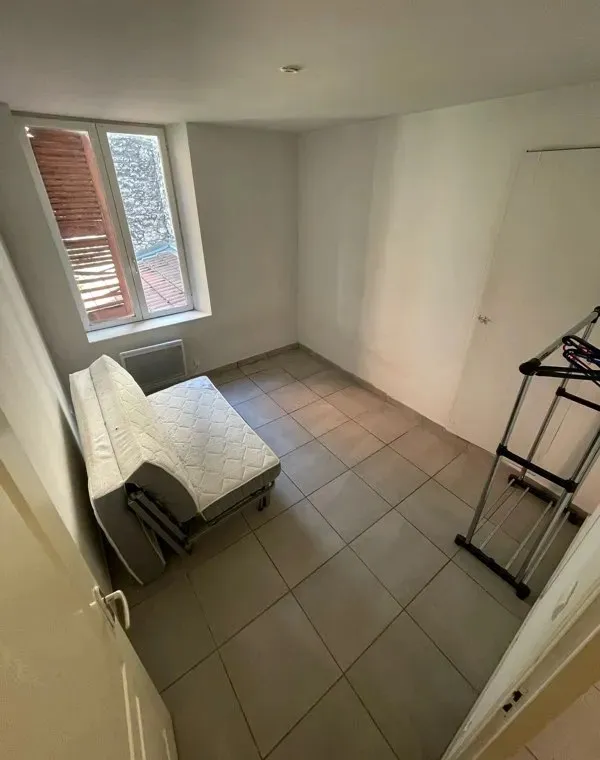 Location Grenoble Appartement 677682cd69ba