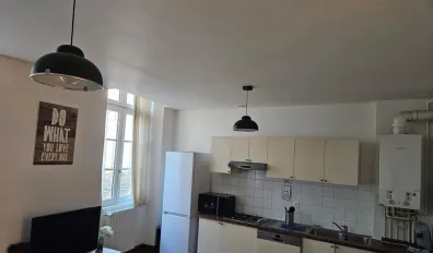 Location Bordeaux Appartement 677e7ea0505d