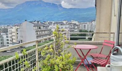 Location Grenoble Appartement 677faaf96464