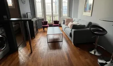 Location Paris Appartement 6784f5f3823f