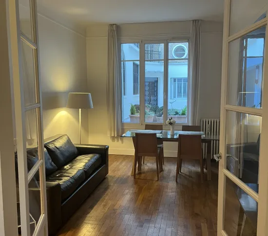 Location Paris Appartement 6784fb63bc19