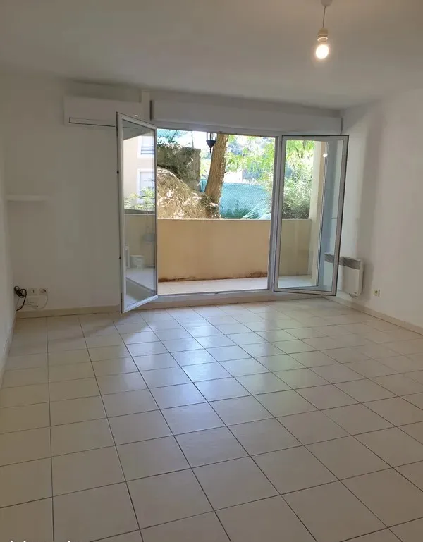 Location Nice Appartement 678a1b38601f