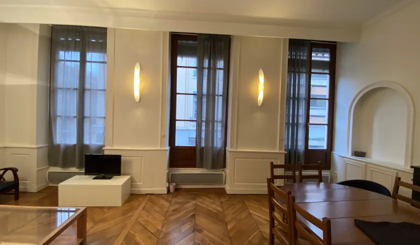 Location Lyon Appartement 678d5bb15f27