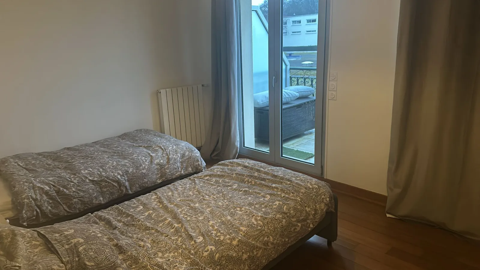 Location Suresnes Maison 6790f04bdb3b