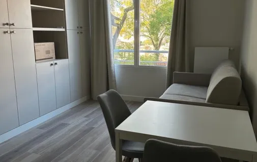 Location Paris Appartement 67960f86