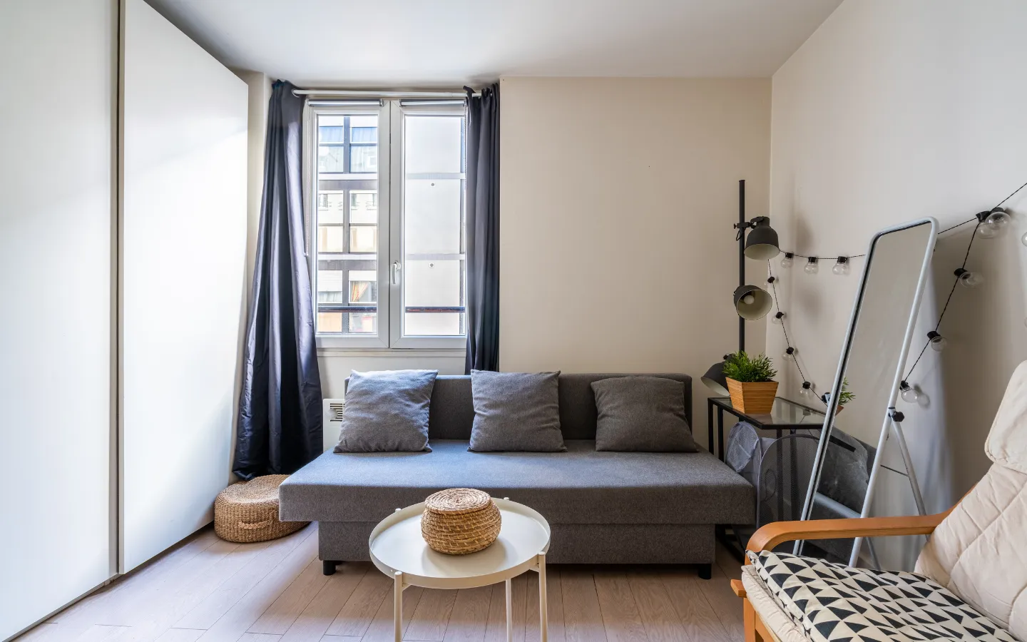 Location Paris Appartement 679796ff19f3