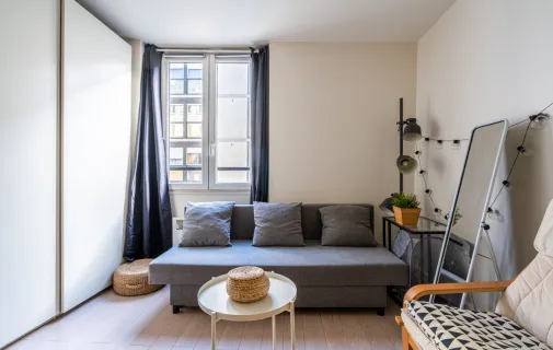 Location Paris Appartement 679796ff19f3