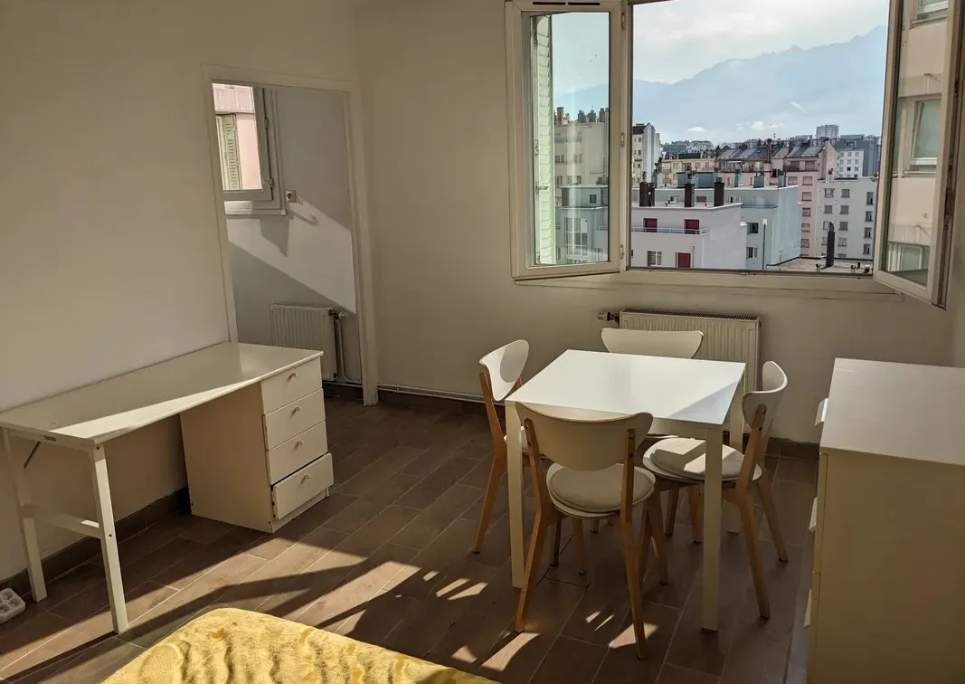 Location Grenoble Appartement 6798e441acbe