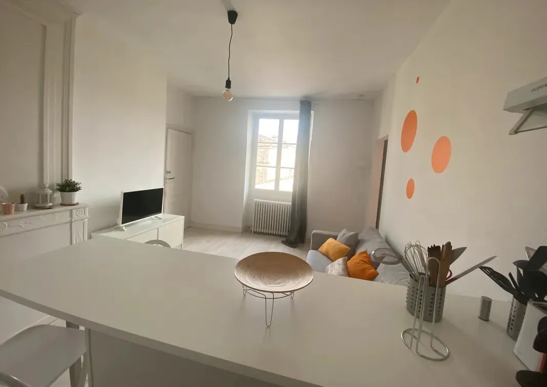 Location Bordeaux Appartement 679a3b37c1a8