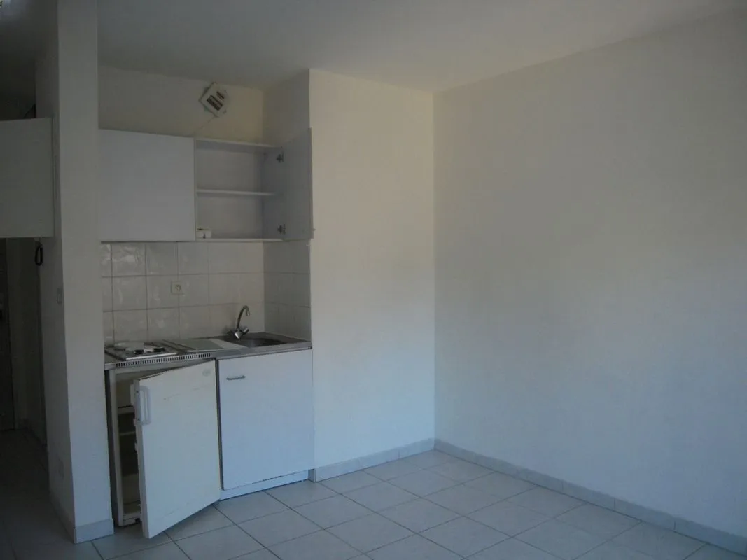 Location Aix-en-Provence Appartement 679a56ab2bd6