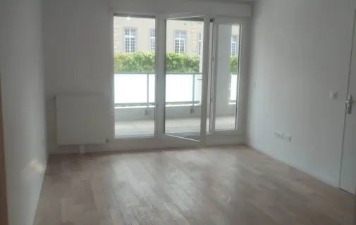 Location Ivry-sur-Seine Appartement 67a2259f551c