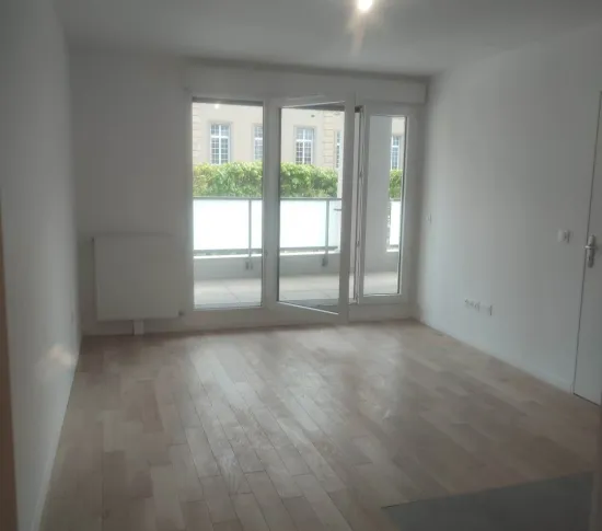 Location Ivry-sur-Seine Appartement 67a2259f551c