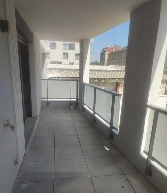 Location Ivry-sur-Seine Appartement 67a2259f551c