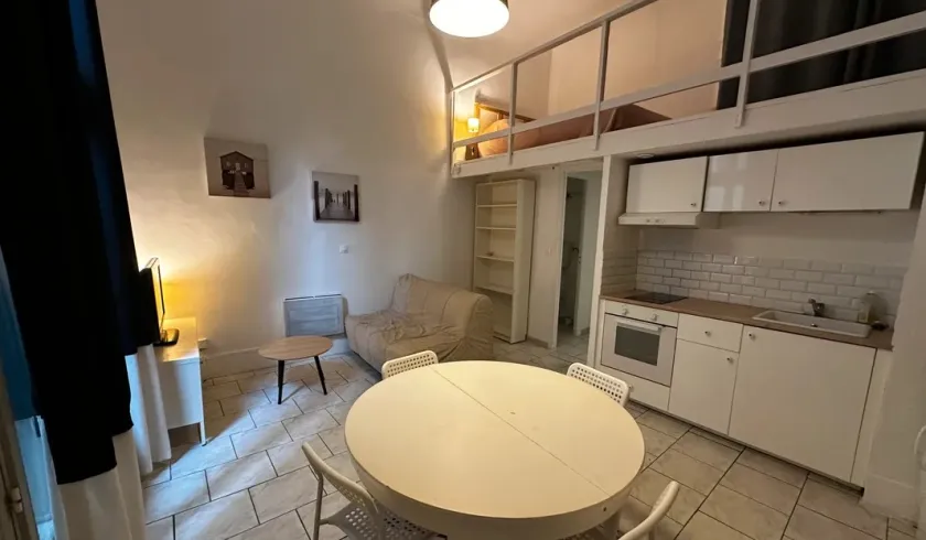 Location Montpellier Appartement 67a9e6321953