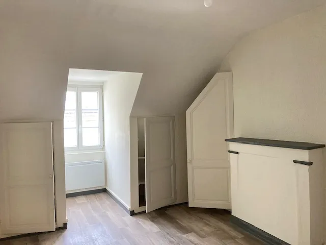 Location Tours Appartement 67af67164418