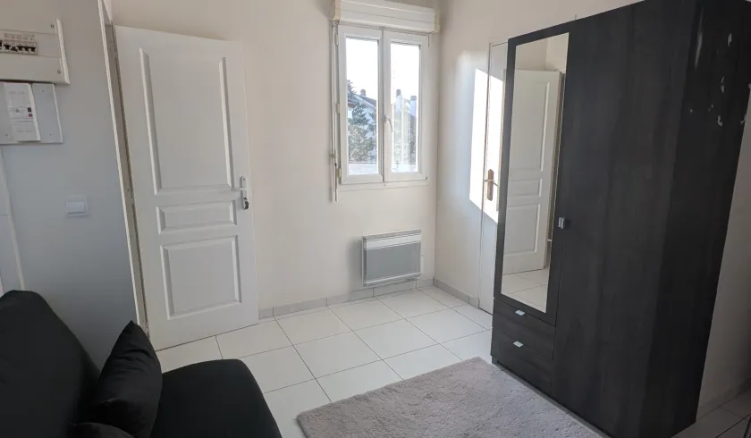 Location Les Pavillons-sous-Bois Chambre 67b0bca4d576