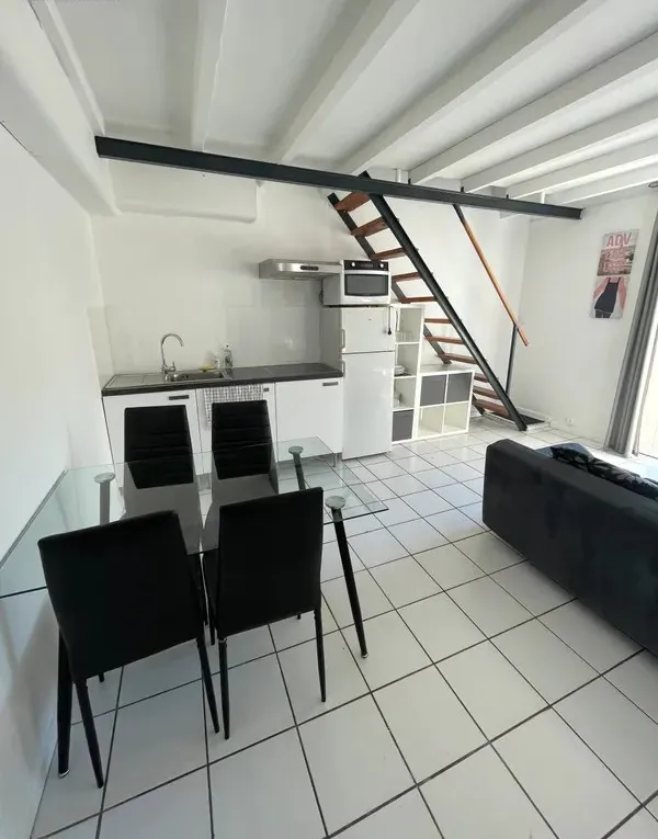 Location Montpellier Appartement 67b45f2f9e1d