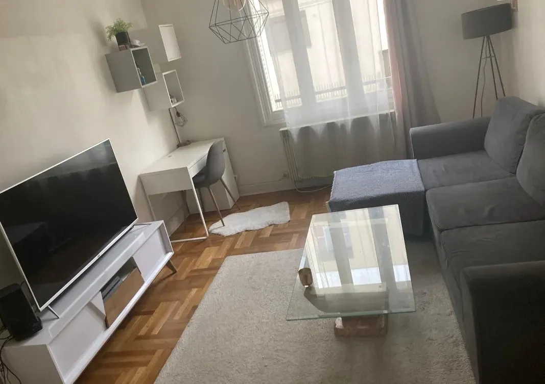 Location Villeurbanne Appartement 67bd80514f51