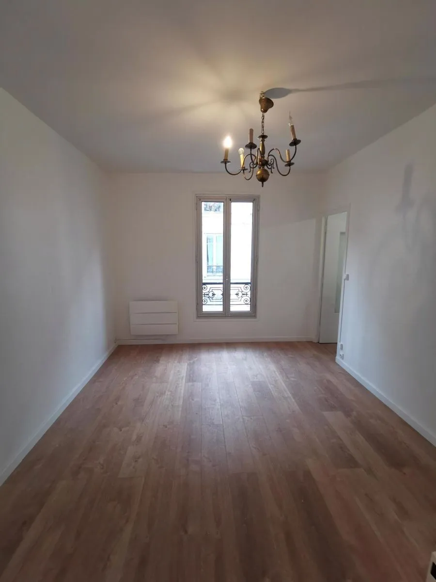 Location Clichy Appartement 6e420437