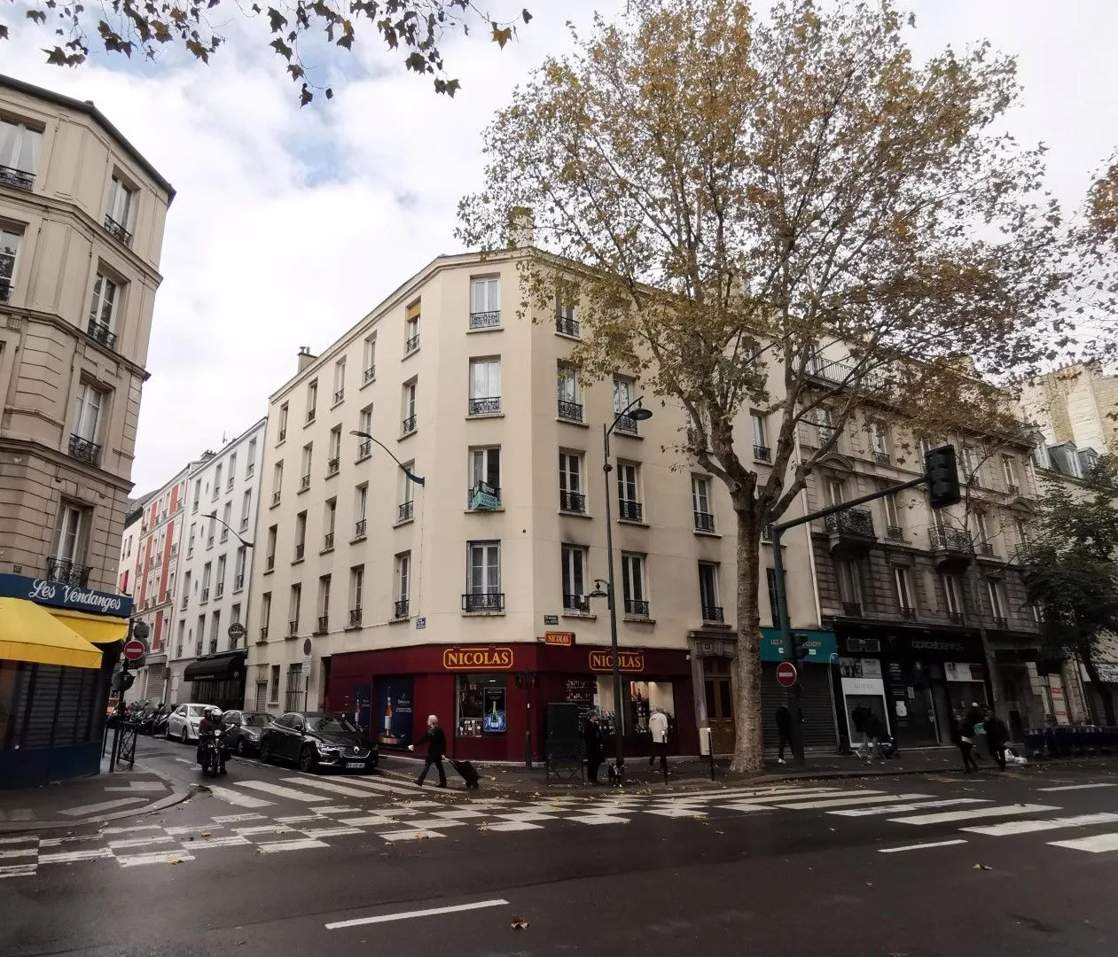 Location Clichy Appartement 6e420437