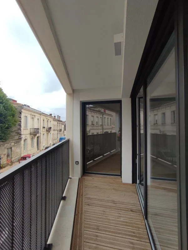 Location Bordeaux Appartement 702e1358