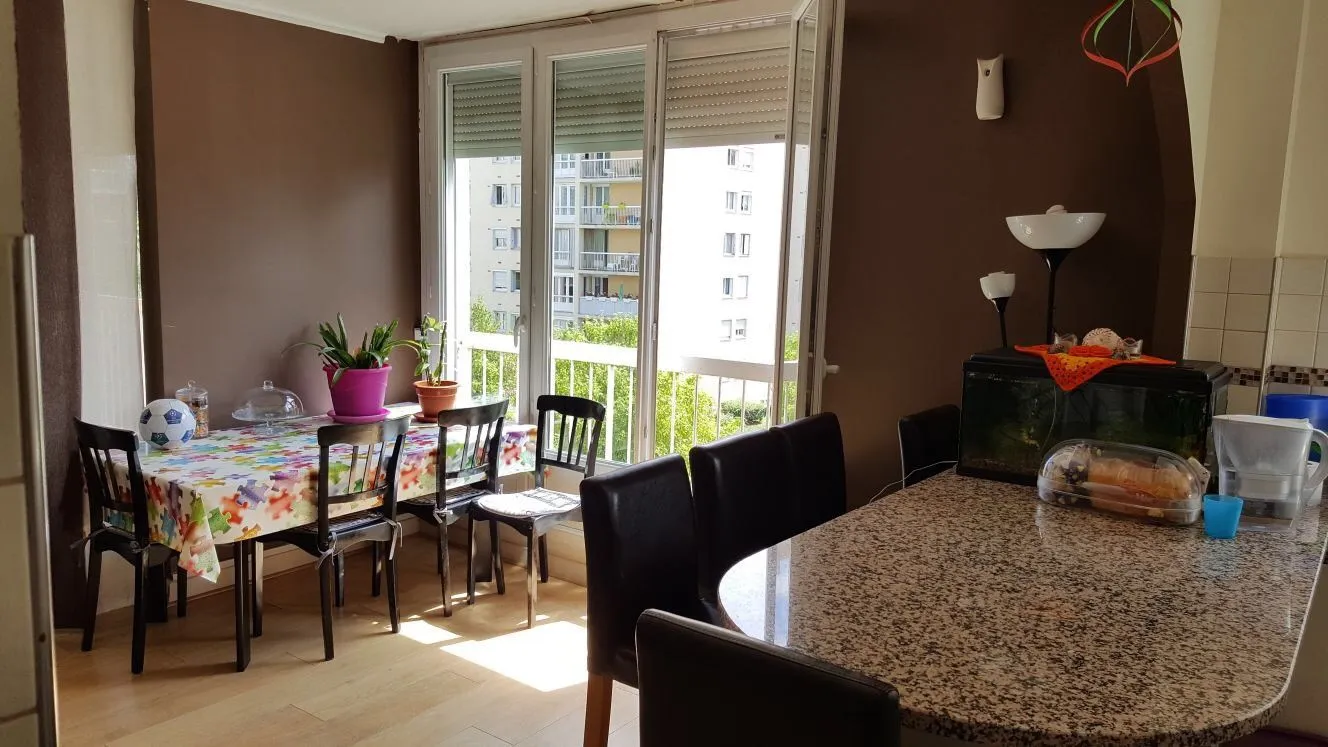 Location Chilly-Mazarin Appartement 730db827