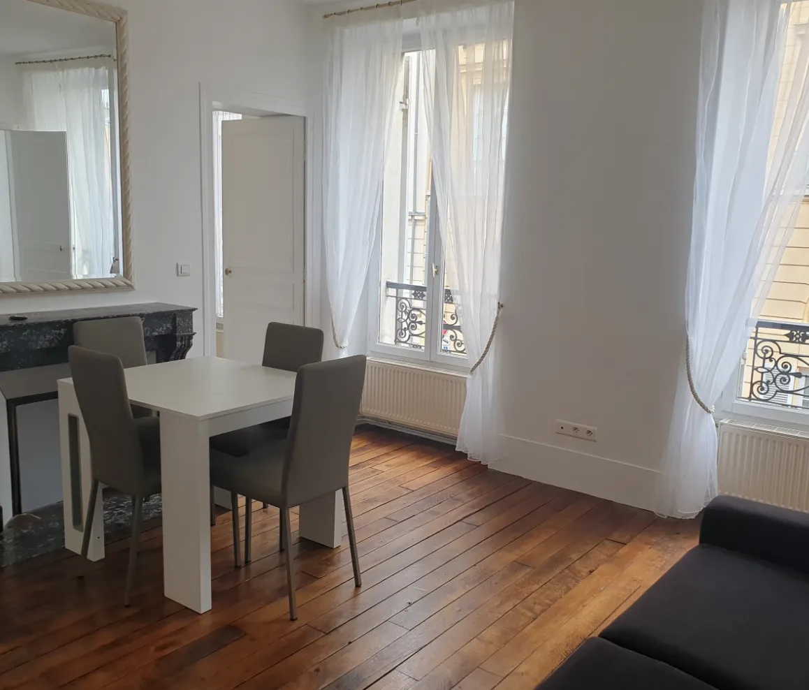 Location Versailles Appartement 73ba4497