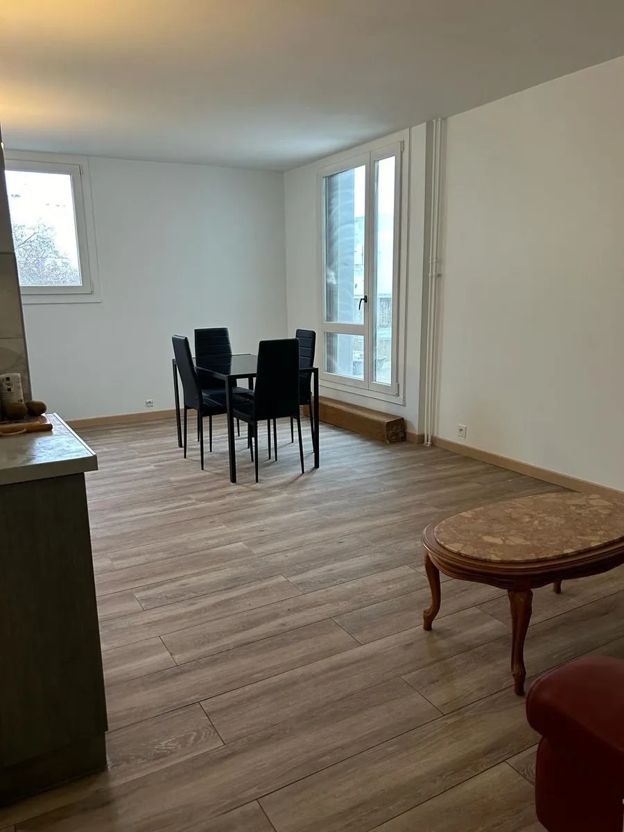 Location Évry-Courcouronnes Chambre 73fdbb4c