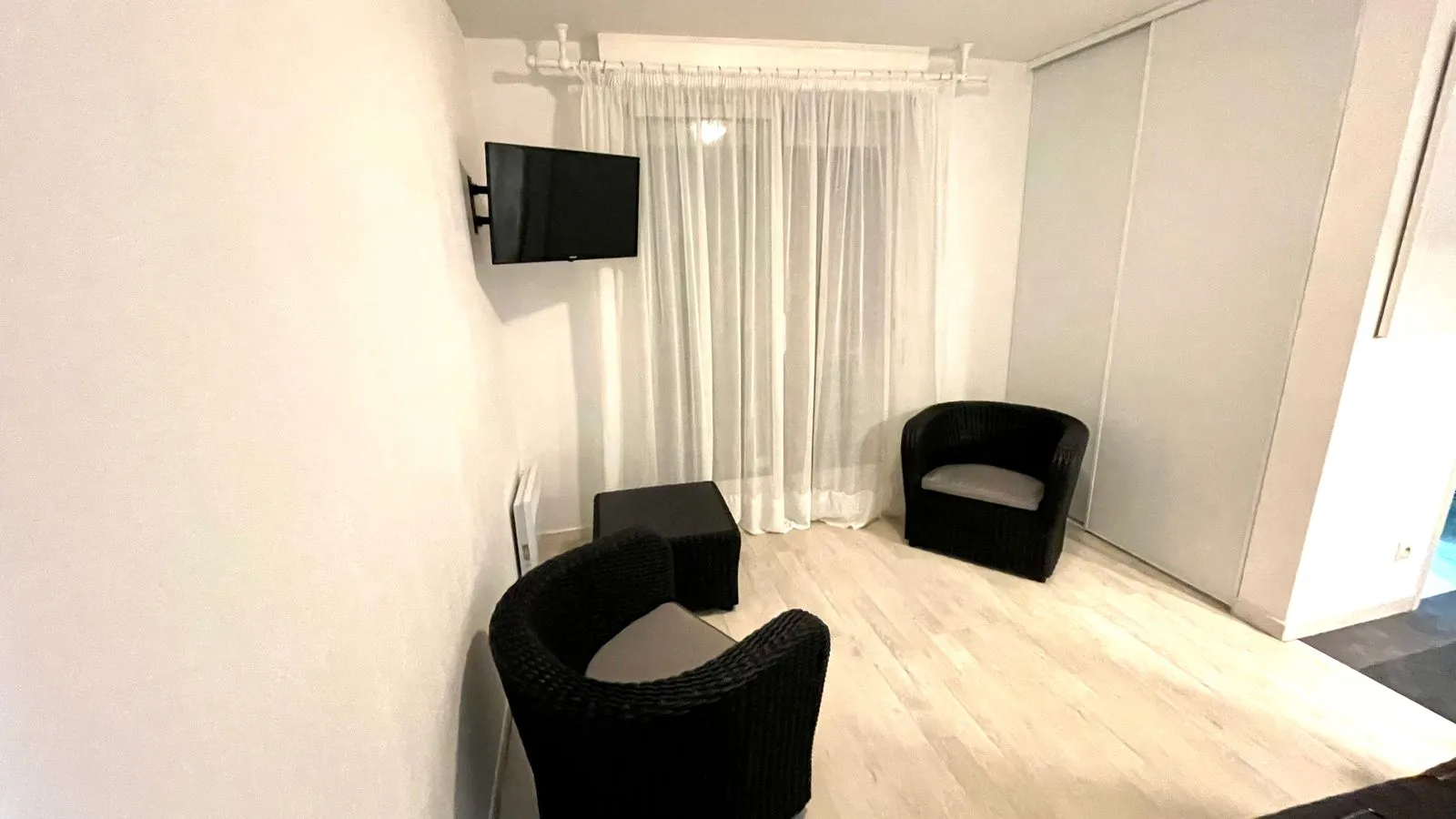 Location Aix-en-Provence Appartement 7424bf92