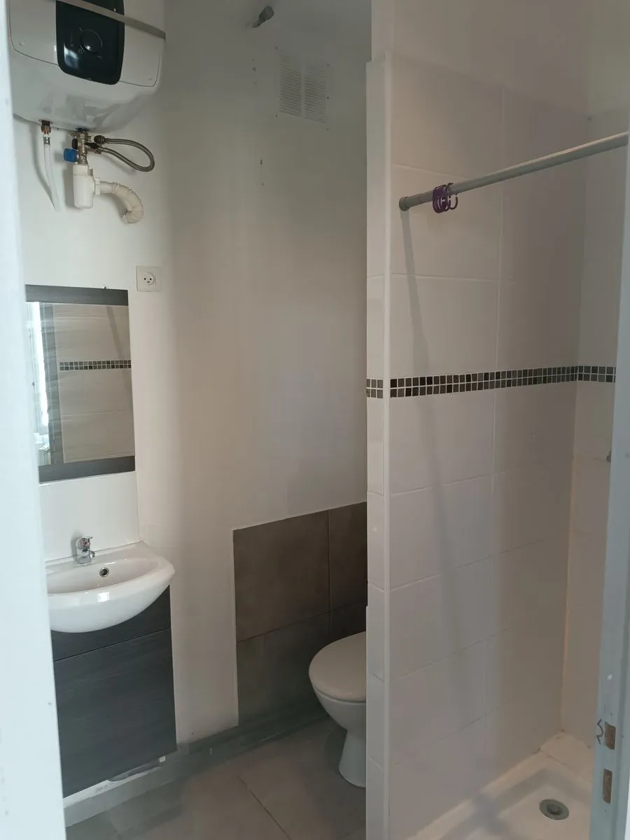 Location Toulon Appartement 760929bd