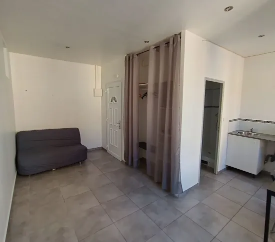 Location Toulon Appartement 760929bd