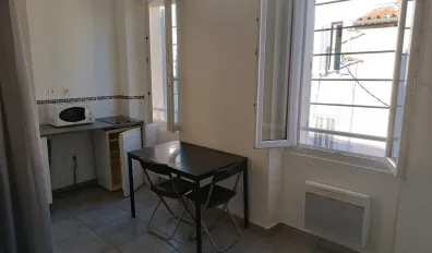 Location Toulon Appartement 760929bd