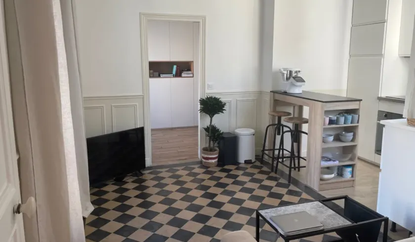 Location Paris Appartement 76ff5d32