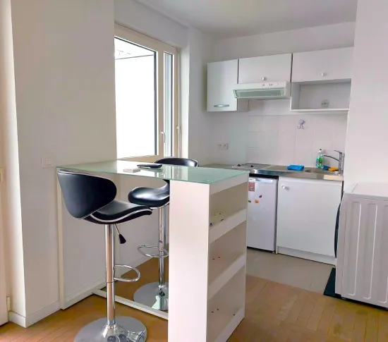 Location Courbevoie Appartement 7caa1e44