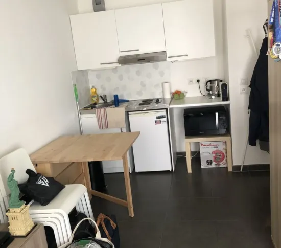 Location Issy-les-Moulineaux Appartement 7db98a74