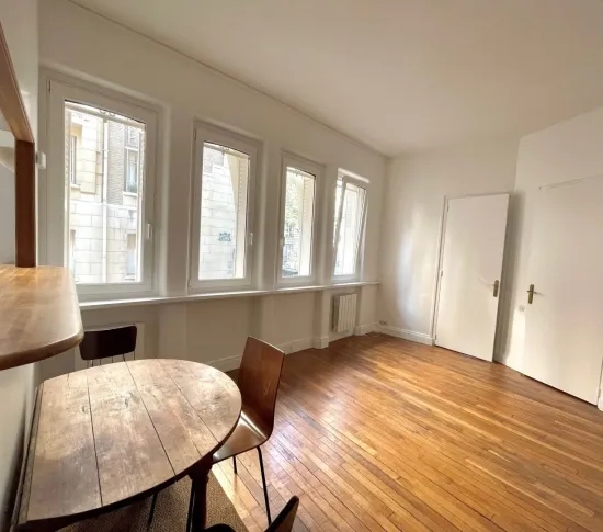 Location Paris Appartement 8036a787