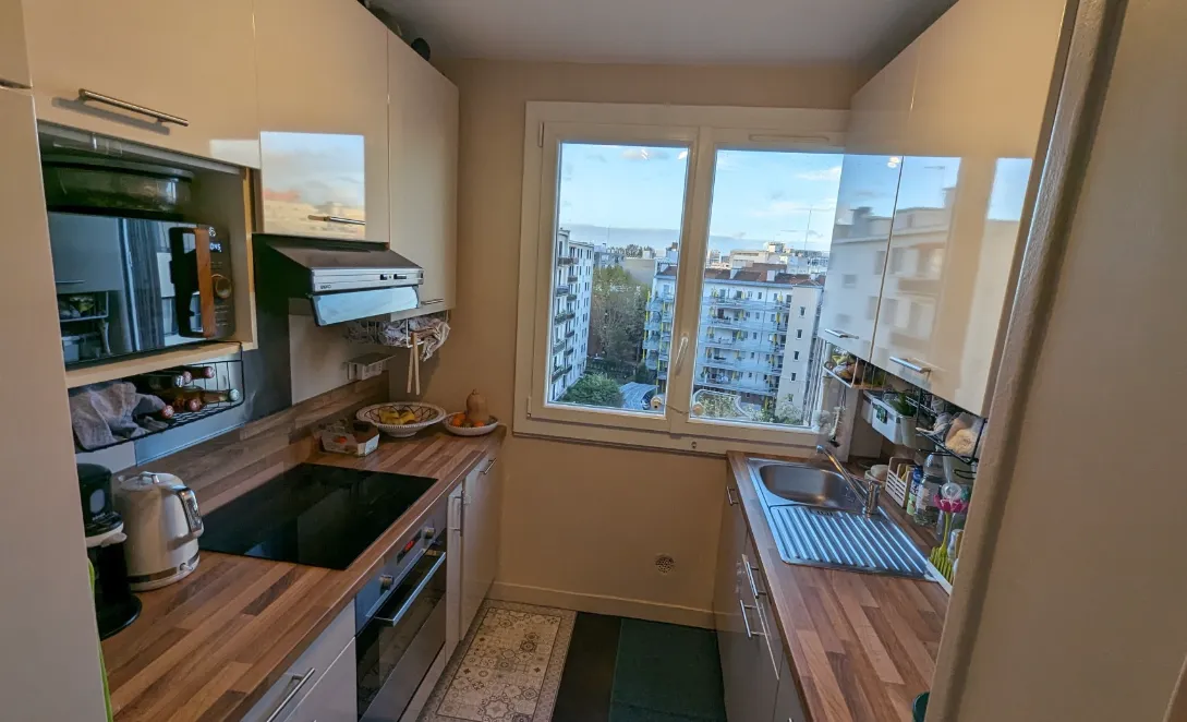 Location Issy-les-Moulineaux Appartement 811f2a54