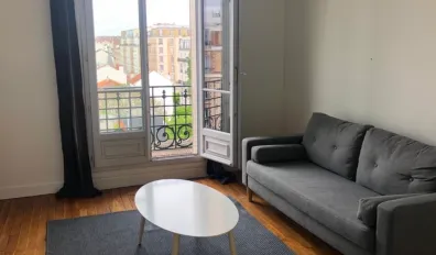 Location Courbevoie Appartement 8228c4b5