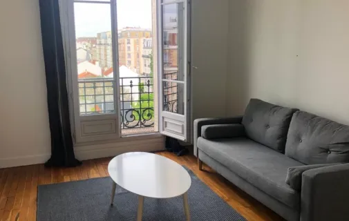 Location Courbevoie Appartement 8228c4b5