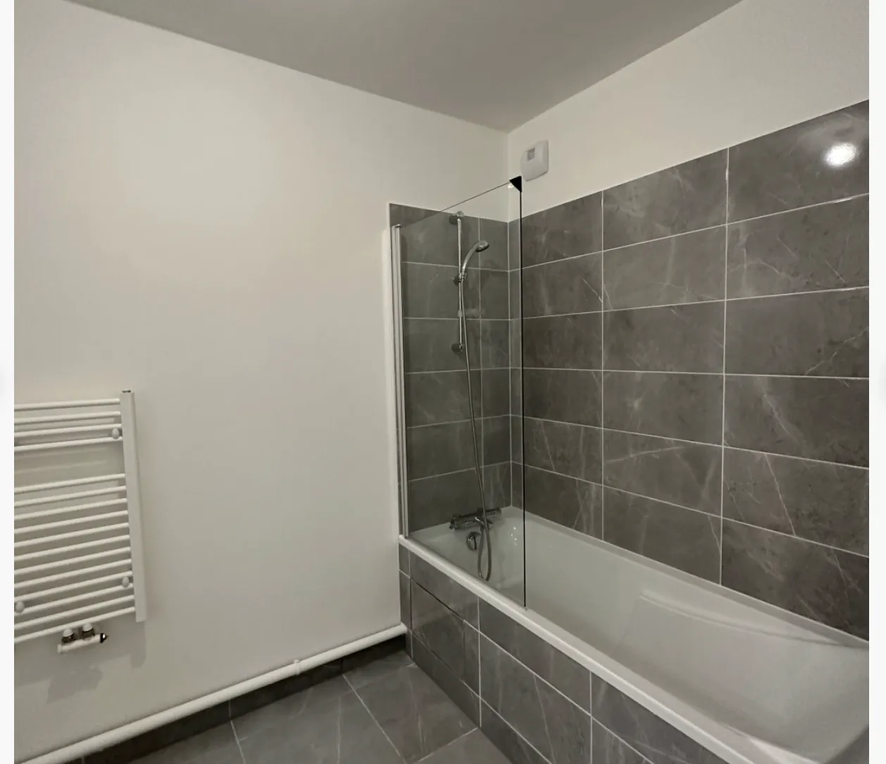 Location Asnières-sur-Seine Appartement 82abf0b4