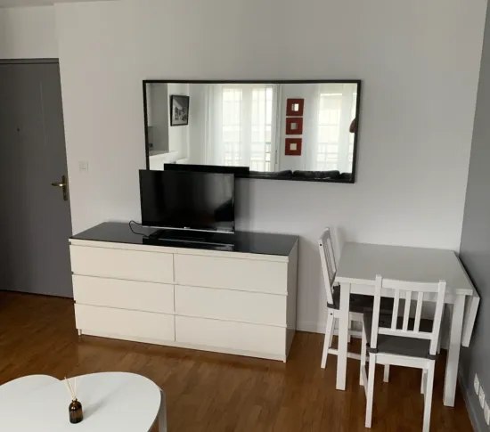 Location Courbevoie Appartement 83fbd4ca