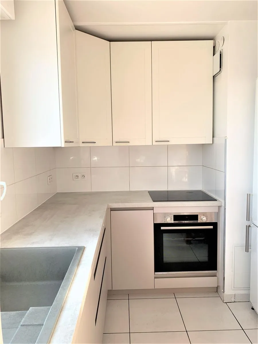 Location Issy-les-Moulineaux Appartement 8a67eaf7