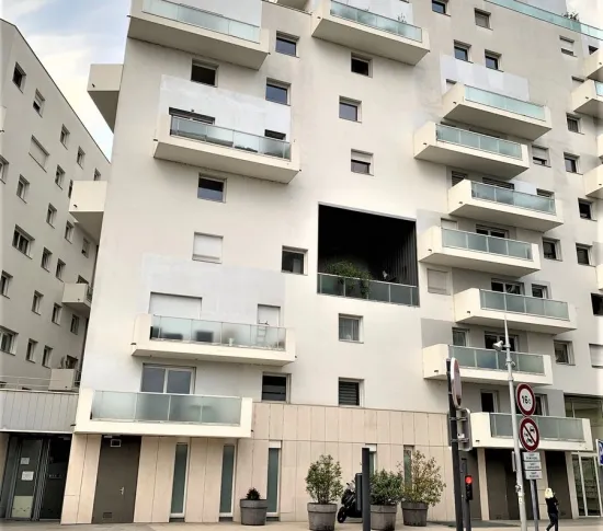 Location Issy-les-Moulineaux Appartement 8a67eaf7