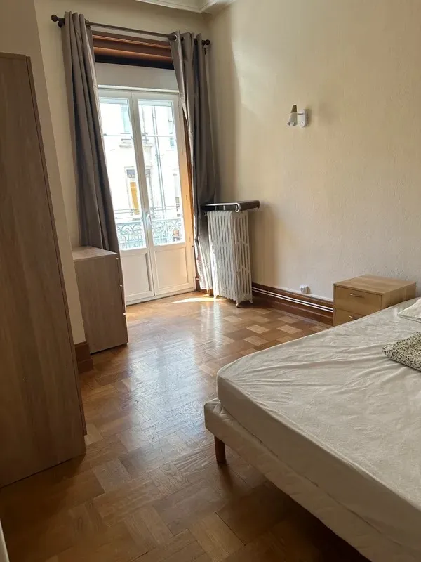 Location Lyon Appartement 8b793a58